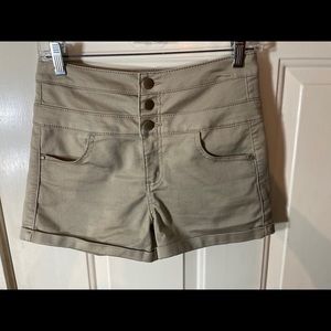 Tinseltown Denim Couture size 11 mauve/pink high-rise stretch 3" short shorts